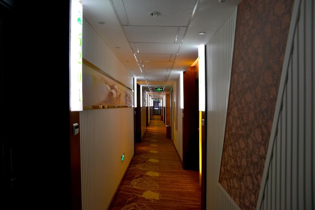 Yiwu Chu Xin Hotel Zewnętrze zdjęcie